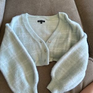 women’s small button up cropped cardigan from kendall and kylie